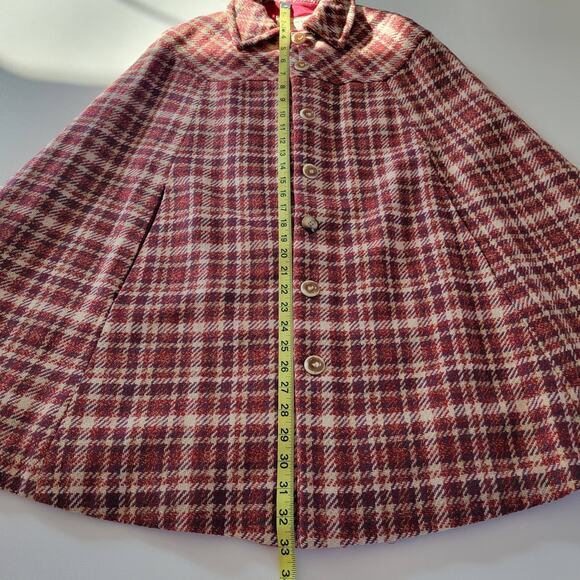 Vintage Seaton Hall Wool Red Plaid Poncho Cape Button-up Lined Small/Medium - Picture 7 of 7
